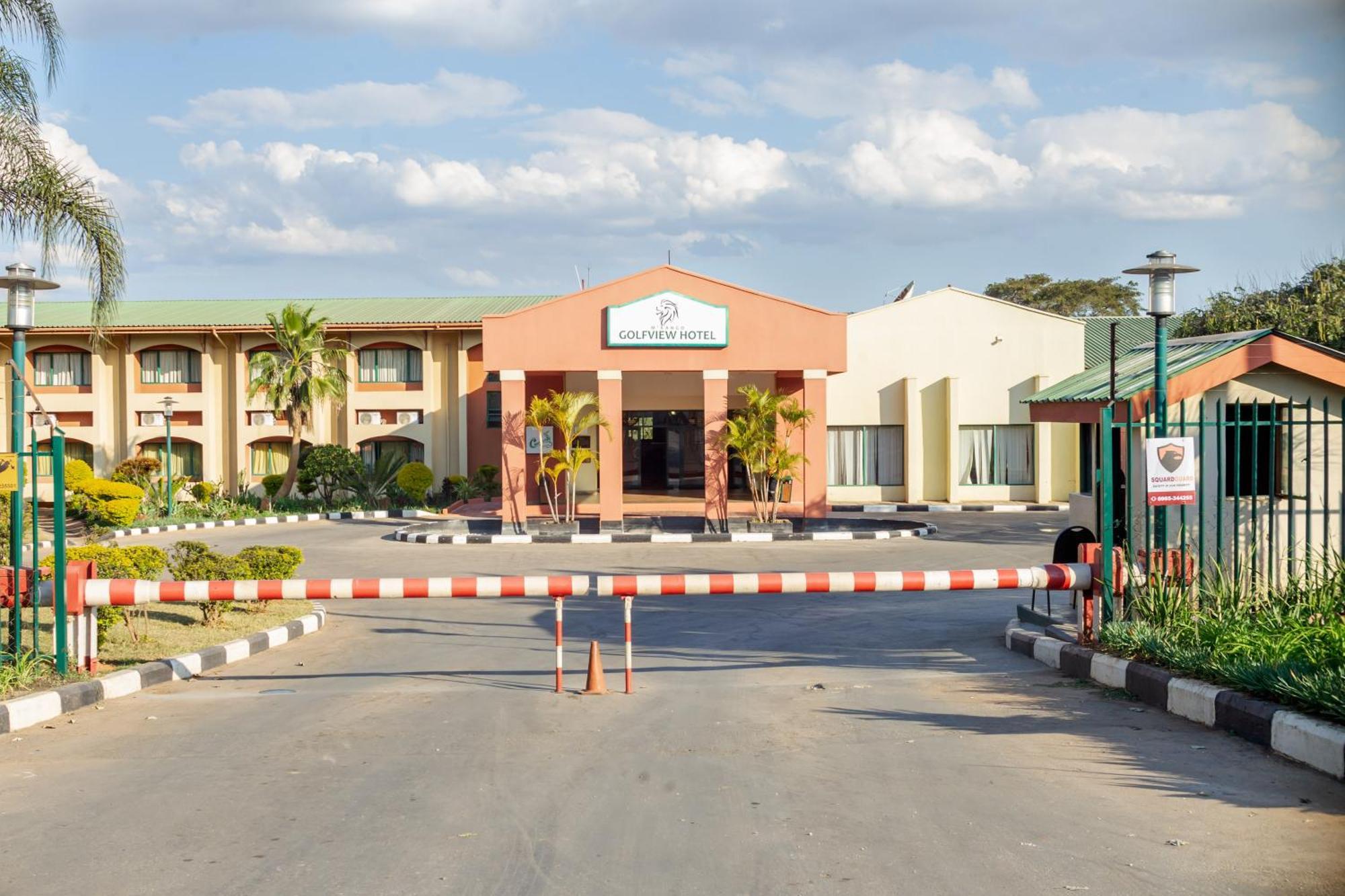 M'Kango Golfview Hotel 루사카 외부 사진