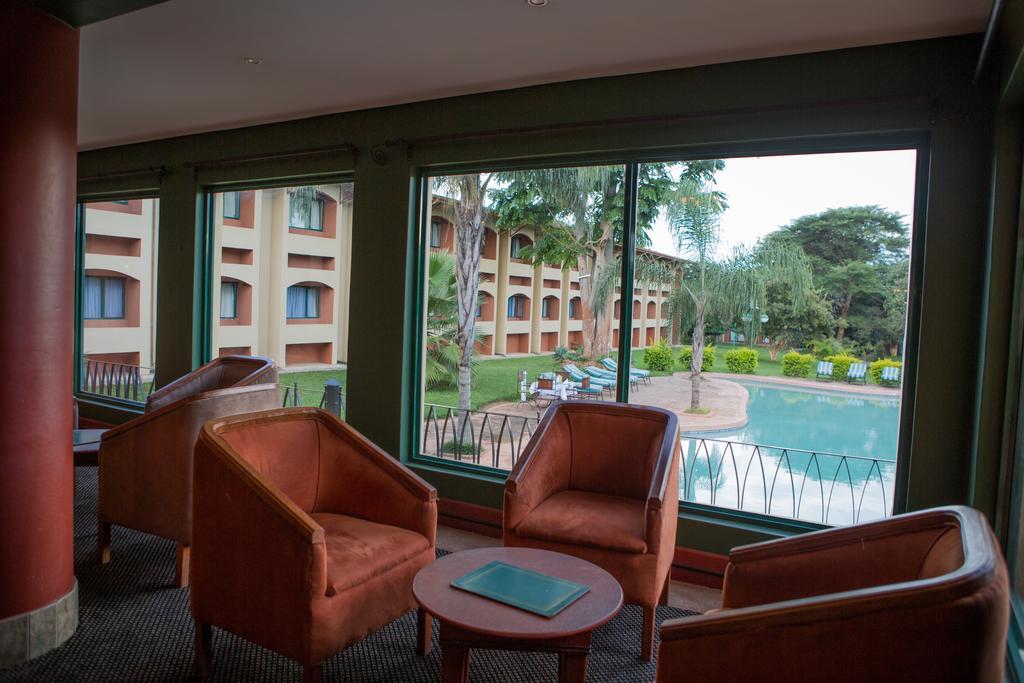 M'Kango Golfview Hotel 루사카 외부 사진